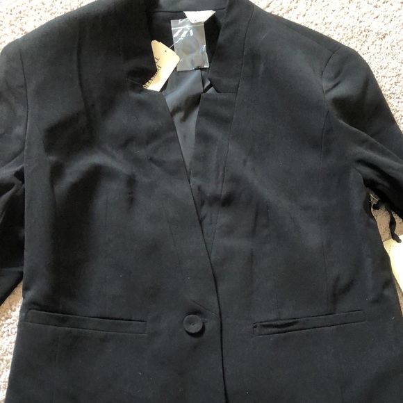 NWT Black Blazer - Picture 4 of 7
